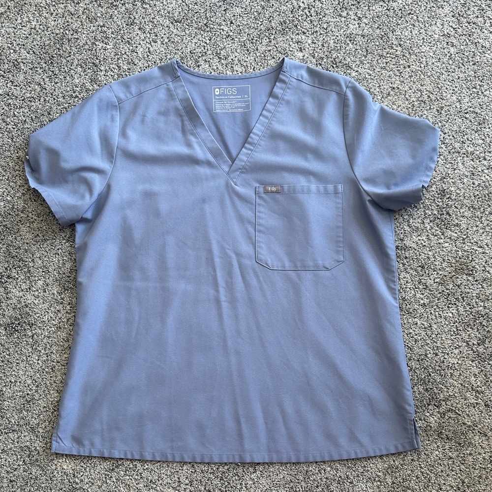 Figs Vapor Blue Space Dye Catarina One Pocket Scrub Top - Picture 2 of 5